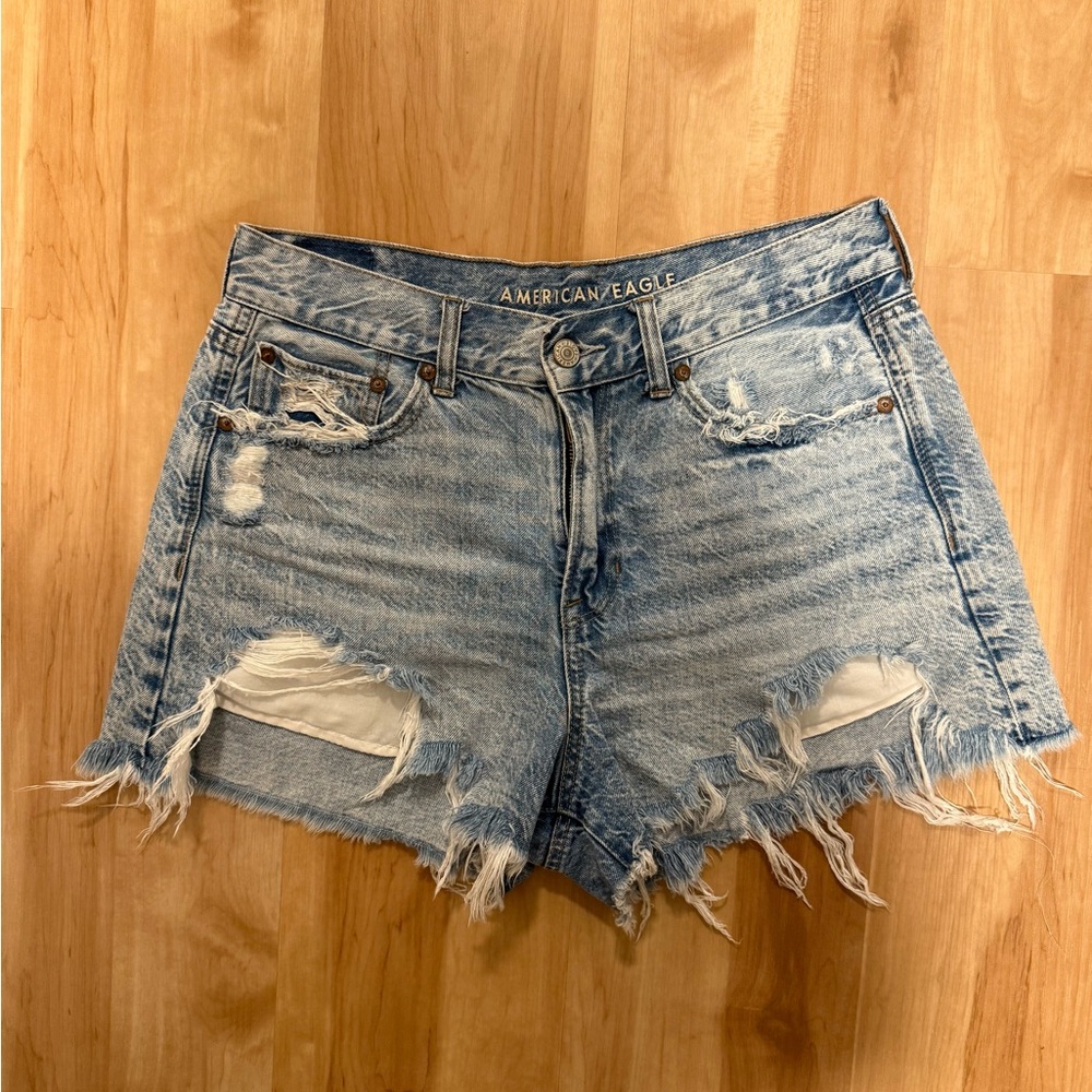 Weekend SALE 🎉 American Eagle high rise Jean Shorts - Light Blue, distressed